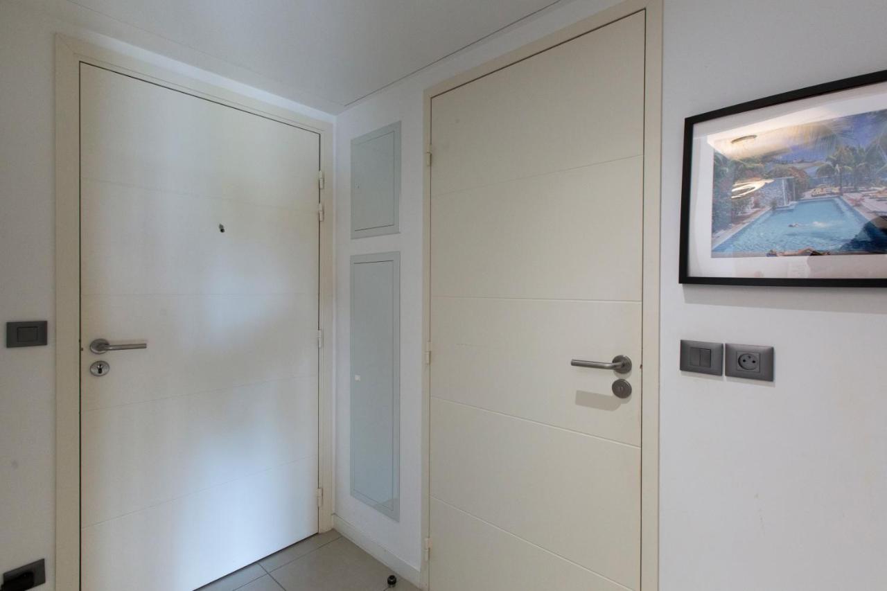 Appartement 2 Pieces Avec Clim, Terrasse, Piscine, 100m *